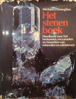 Het stenen boek